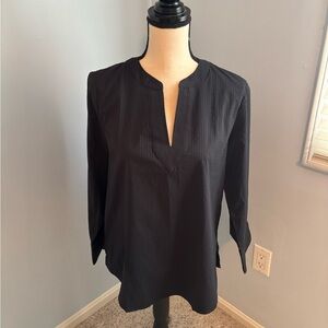 NWT navy tunic top with wider sleeves with slit small